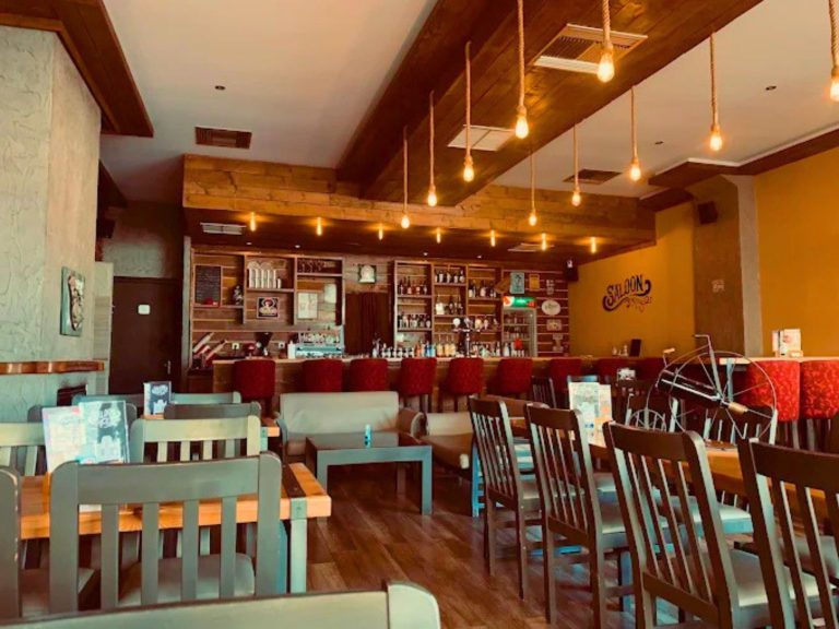 Saloon Coffee & Beer